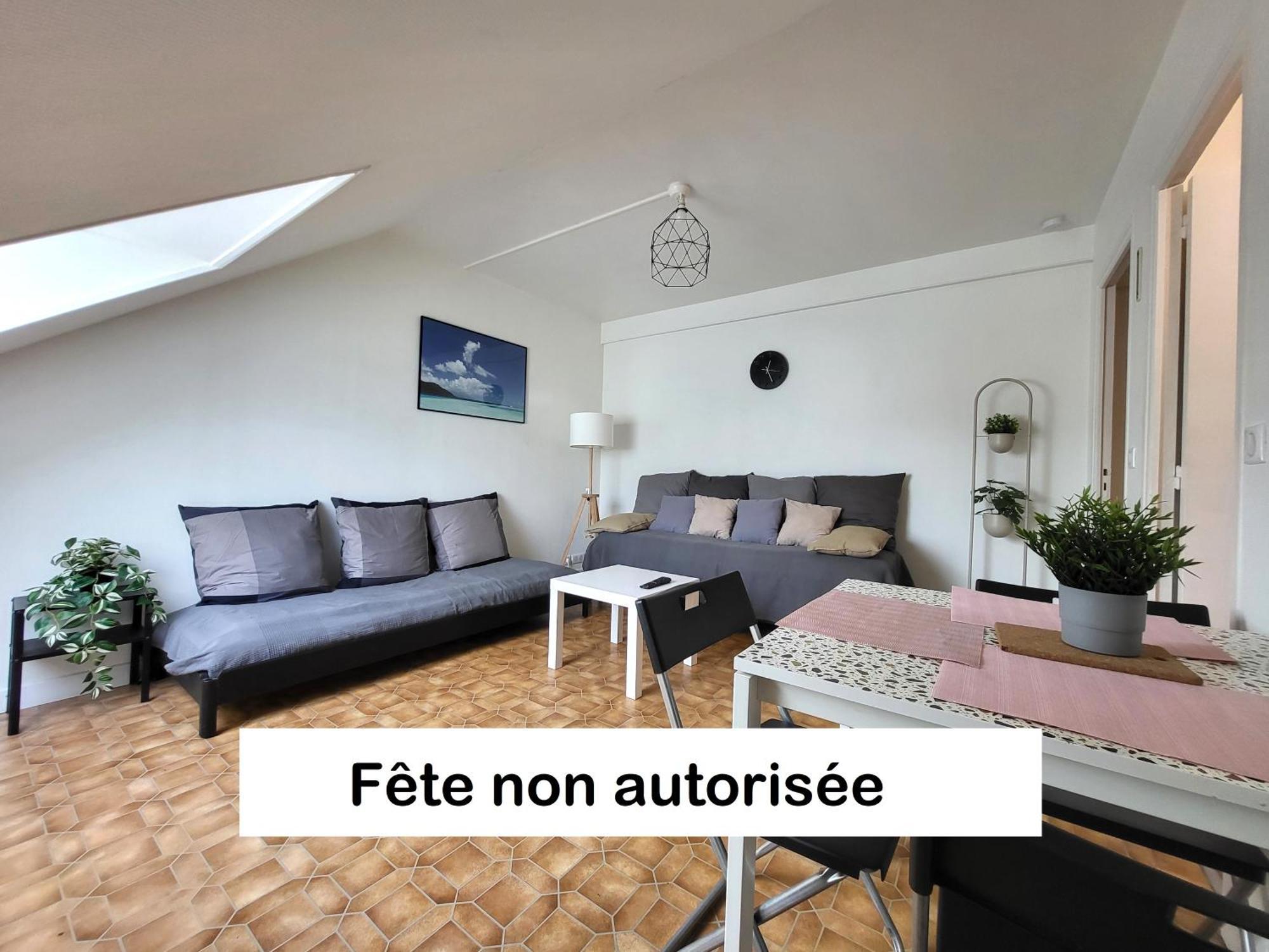 St-Quentin-En-Yvelines Plusieurs Appartements Avec Parking Trappes Habitación foto