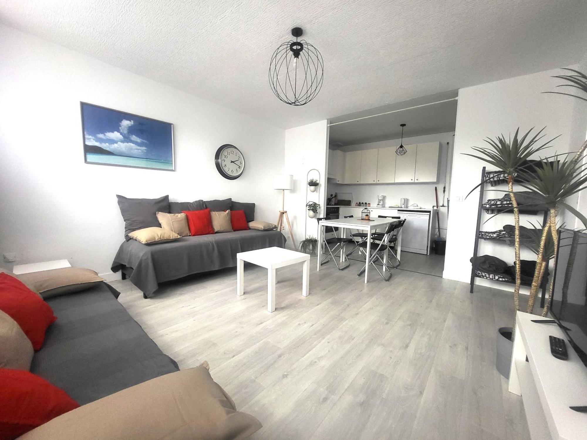 St-Quentin-En-Yvelines Plusieurs Appartements Avec Parking Trappes Habitación foto